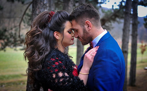 婚宴用什么烟 婚礼宴席用什么香烟