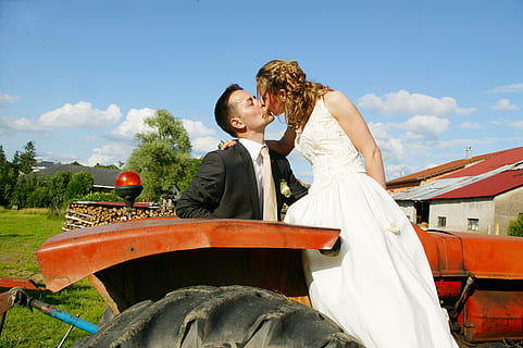 结婚温馨提示怎么写 结婚通知怎么写