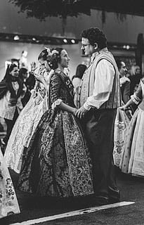 迎亲时伴娘要做什么 结婚时伴娘都要做什么准备？