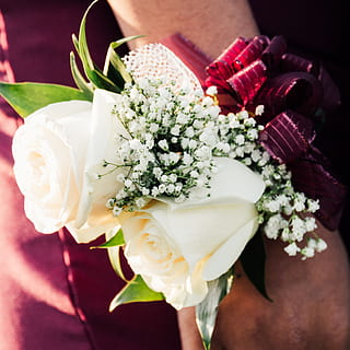 香槟塔怎么摆视频 婚礼香槟塔怎么摆放 婚礼香槟塔摆放技巧