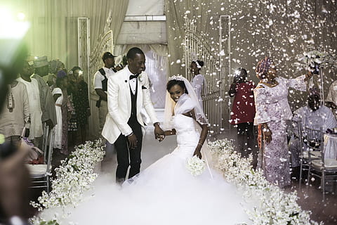 伴郎穿什么颜色皮鞋 当伴郎穿什么皮鞋