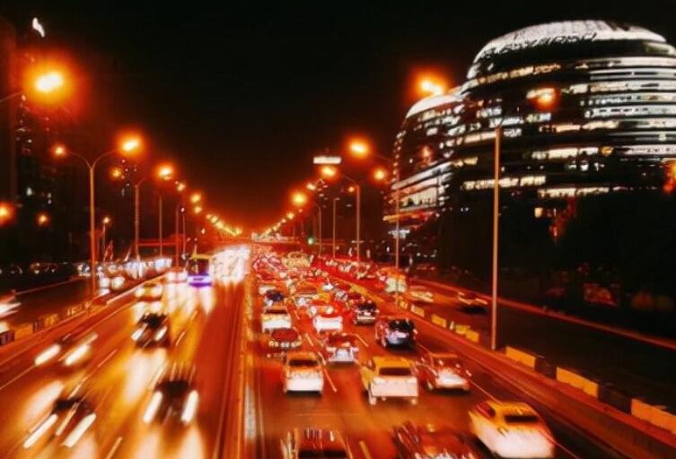 表达夜景很美的一句话