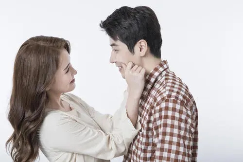 两个人在一起美好的搞笑说说文案