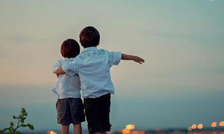 形容亲哥俩感情好的句子文案