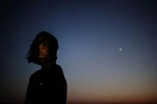 自己哭得很伤心的句子文案