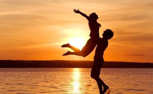 和中年女人聊天的情话文案