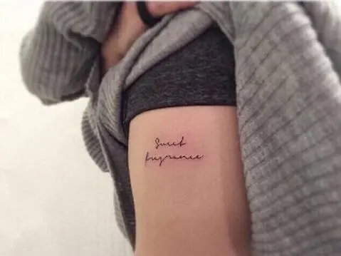 女孩纹身心情说说文案