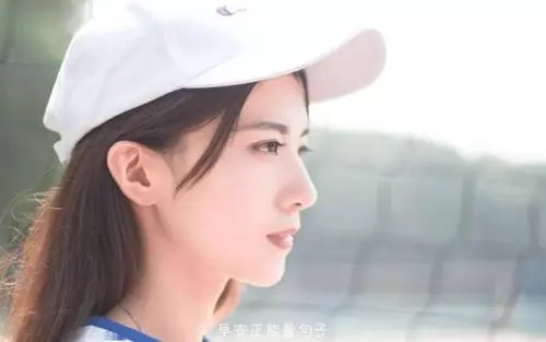 精致女孩发朋友圈短句