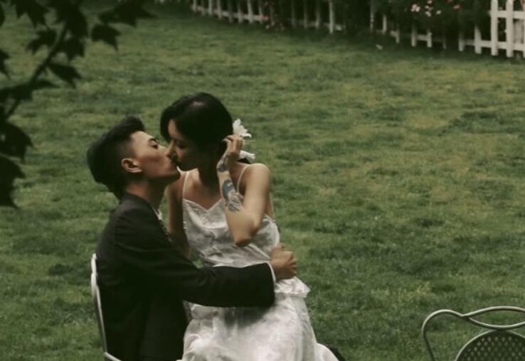 关于爱情的个性签名浪漫的