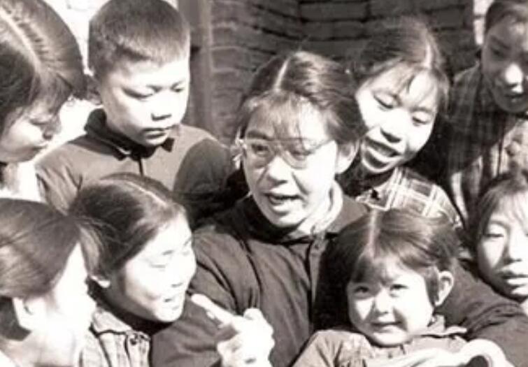 亲生姐妹情深的句子文案16字