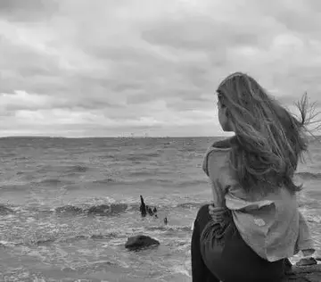 形容人慢慢变坏的句子文案