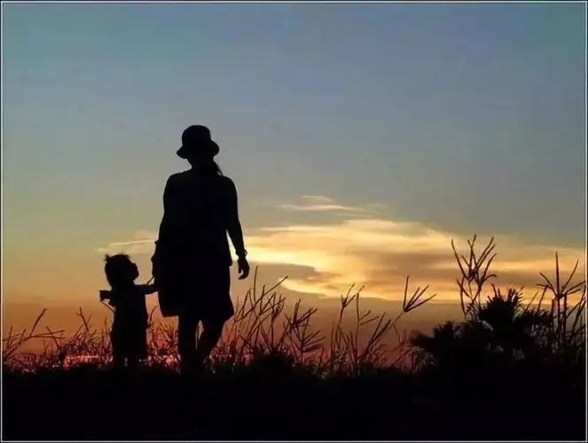 思念已故母亲的短语