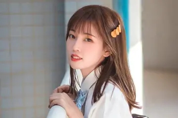 关于女人骨气和尊严的名言