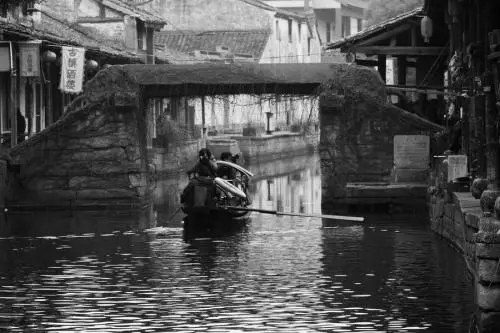 形容古镇韵味的句子文案