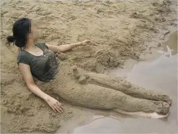 海边搞笑句子文案