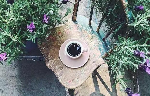 很甜很撩的句子文案撩闺蜜