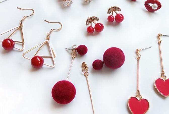 耳环朋友圈文案