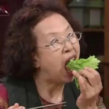 皮到爆炸的句子文案朋友圈