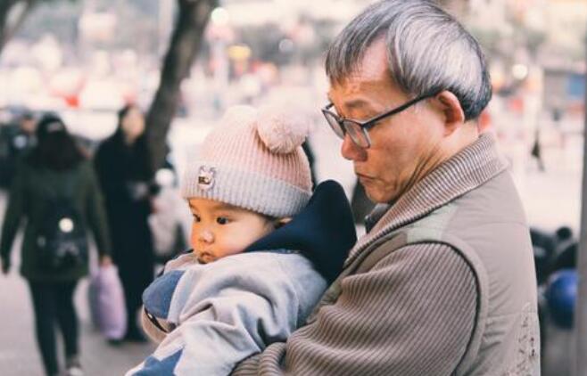 连一个外人都不如的句子文案