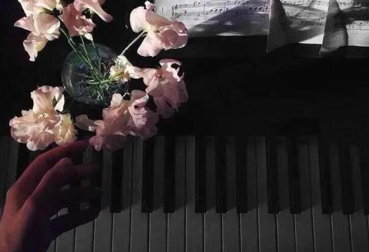 八字格言励志短句霸气