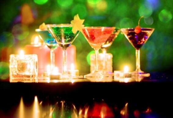 聚餐的优美句子文案简短