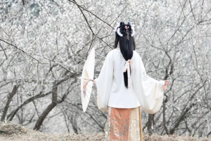 含有七月的美好诗词