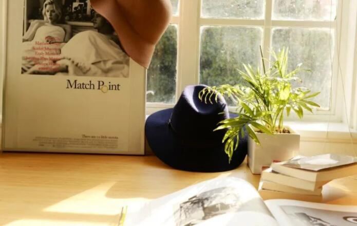 图书馆看书文艺句子文案