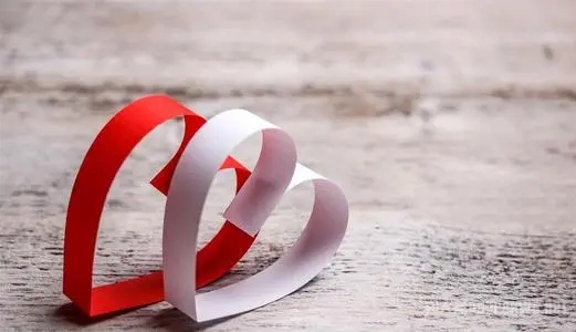 哄女朋友开心的小情话文案