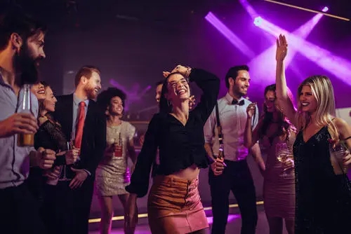 适合在ktv发朋友圈的说说文案