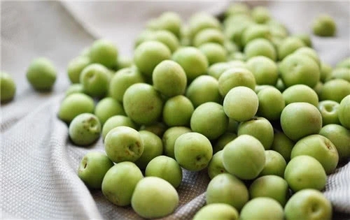 形容水果很酸的句子文案