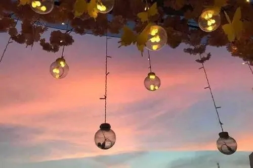 强忍着的坚强说说文案