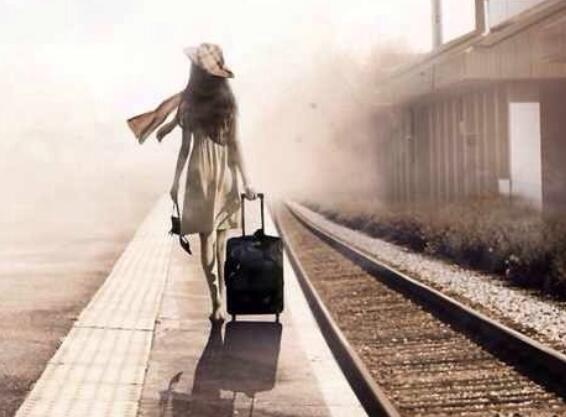 到车站的心情说说文案