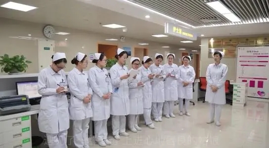 护士工作图片唯美句子文案