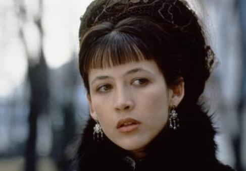 安娜卡列尼娜经典语录文案