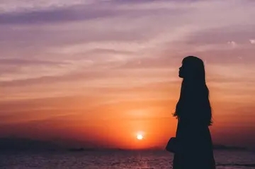 求关注吸引人的句子文案