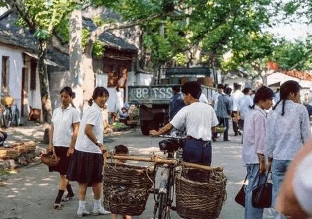 致我们逝去的80后短句