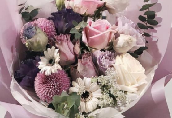 跟女朋友说的甜甜的情话文案