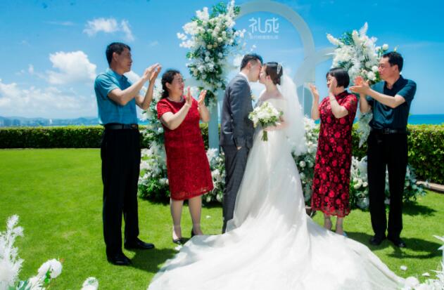 结婚请客邀请短信