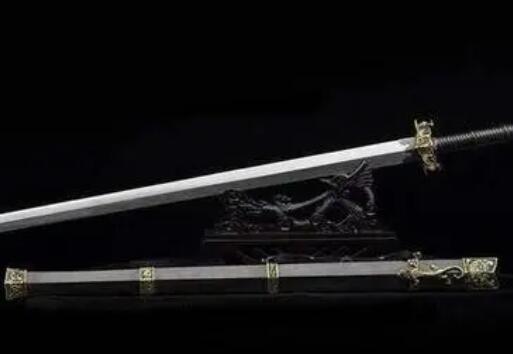 关于剑的霸气的诗句文案