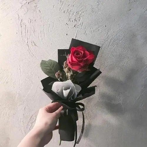 特别爱女朋友的说说文案