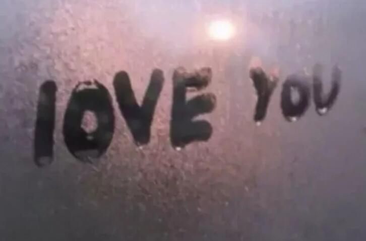 暗恋不明显的说说文案