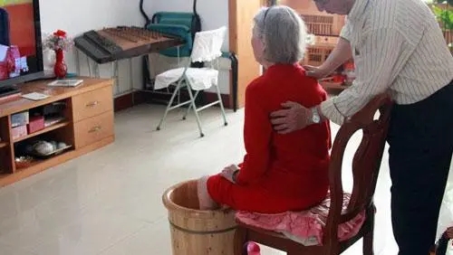 洗脚放松心情句子文案