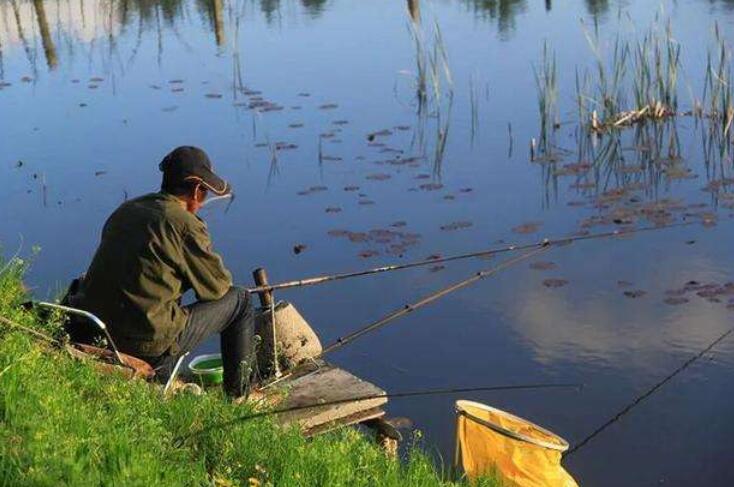 钓鱼适合发朋友圈的话