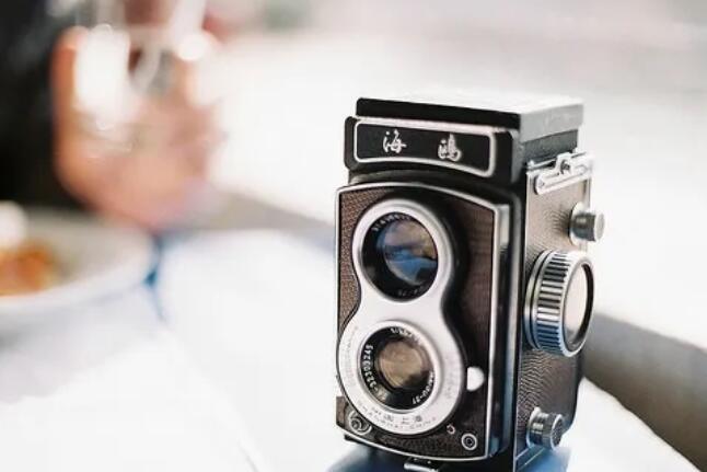 感情心疼句子文案