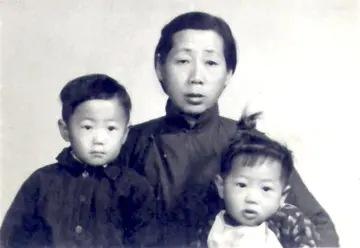 怀念母亲心碎的句子文案