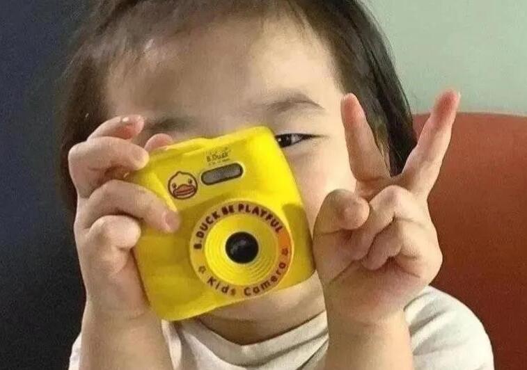 发儿子照片朋友圈说说文案