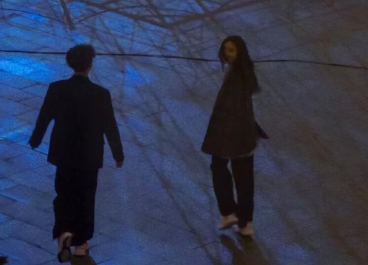 暗恋了女生十年发的说说文案