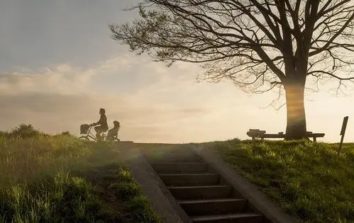 离别不舍又必须走的诗