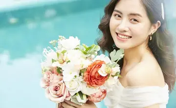 她突然好久不发朋友圈