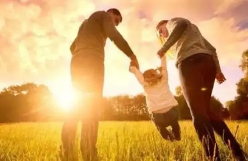 表达对亲情失望心寒的短句子文案